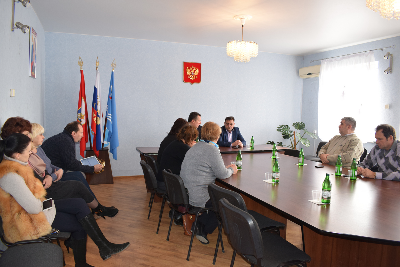 vstrecha zamestitelya gubernatora – predsedatelya praviteljstva sevastopolya gladkova vyacheslava vladimirovicha 03 web 03