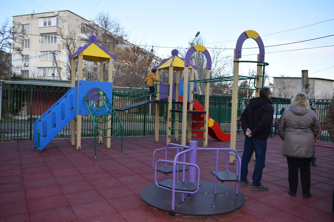 otkrytie detskoj igrovoj ploshadki i plany na budushee 01