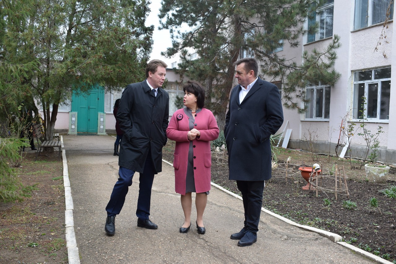 13.02.2019 vizit ovsynnikova v ds 51 web 01