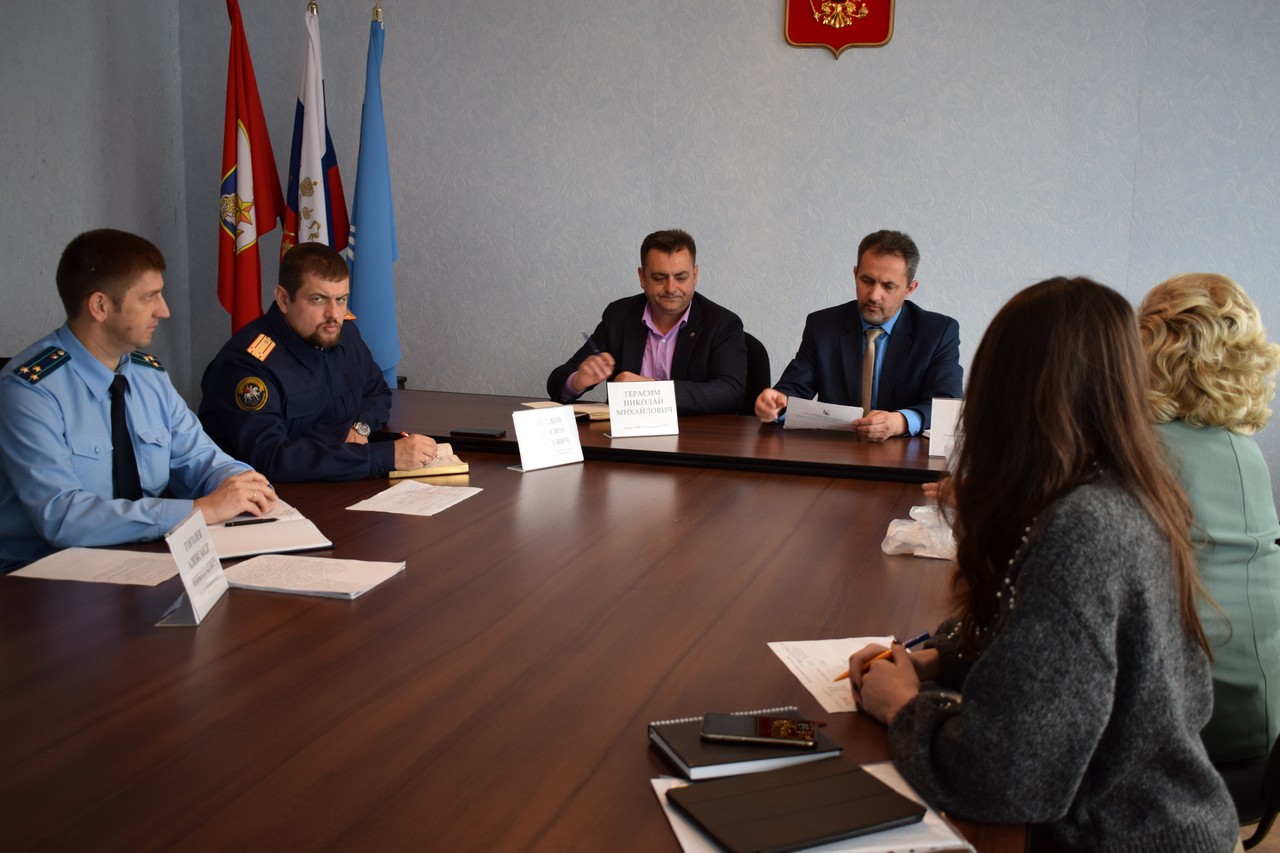 sostoylsy prieme grazhdan prokurorom nahimovskogo rayona sovmestno s upolnomochennym po pravam cheloveka 01