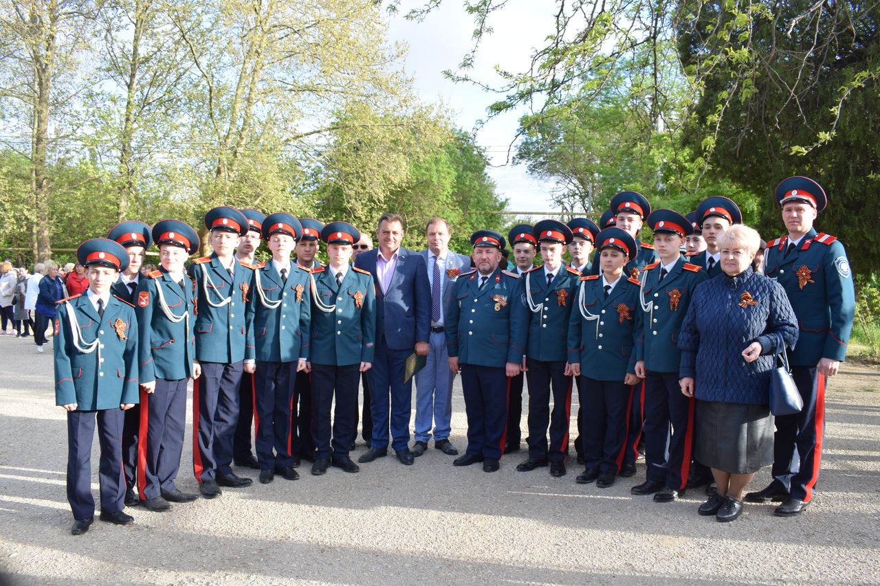 Tradicionnoe fakelnoe shestvie 01