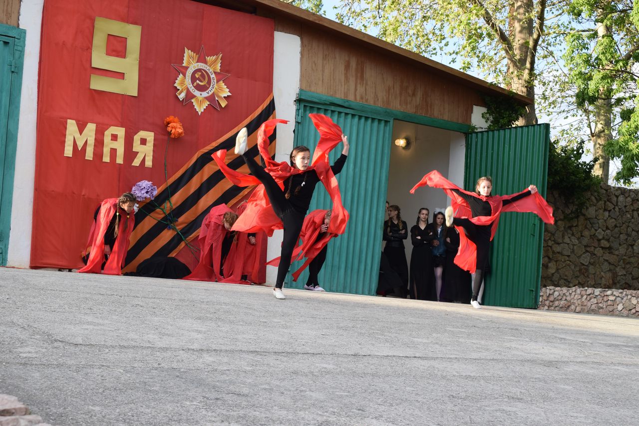 Tradicionnoe fakelnoe shestvie 01