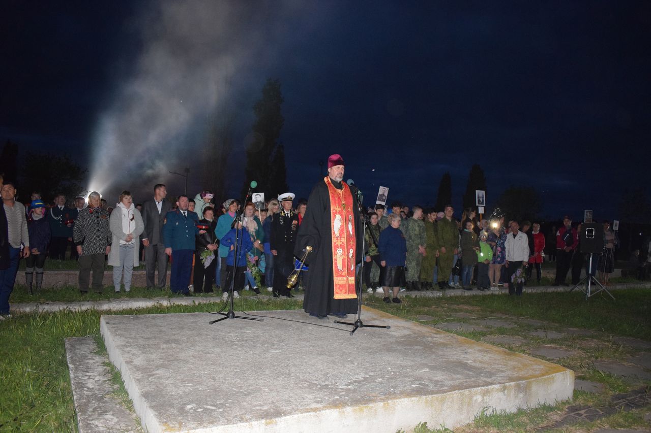 Tradicionnoe fakelnoe shestvie 01