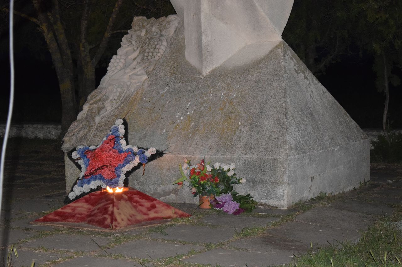 Tradicionnoe fakelnoe shestvie 01