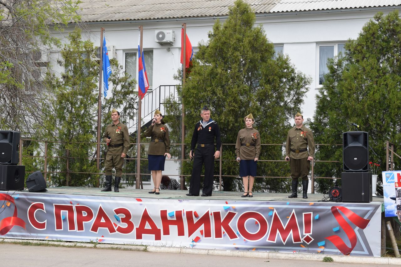 Prazdnovanie dnya Pobedy 01