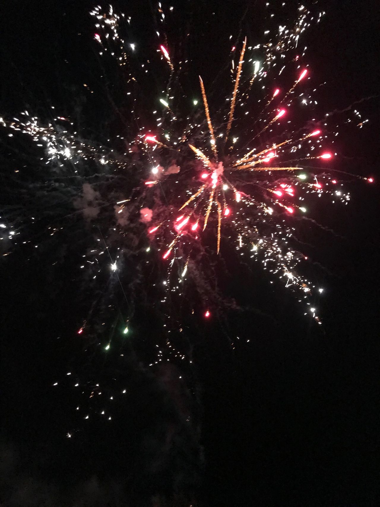 Prazdnovanie dnya Pobedy 01