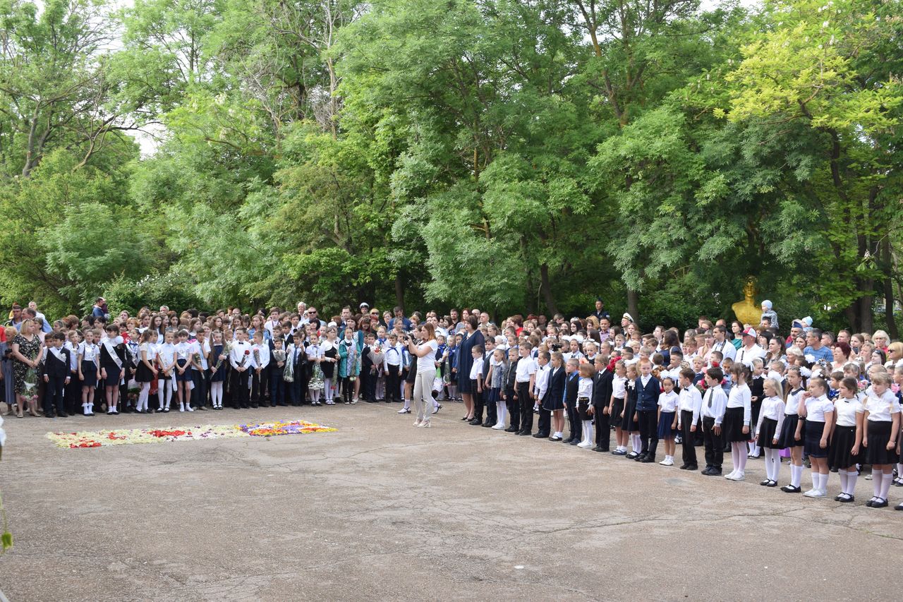 23 maya poslednij zvonka 01