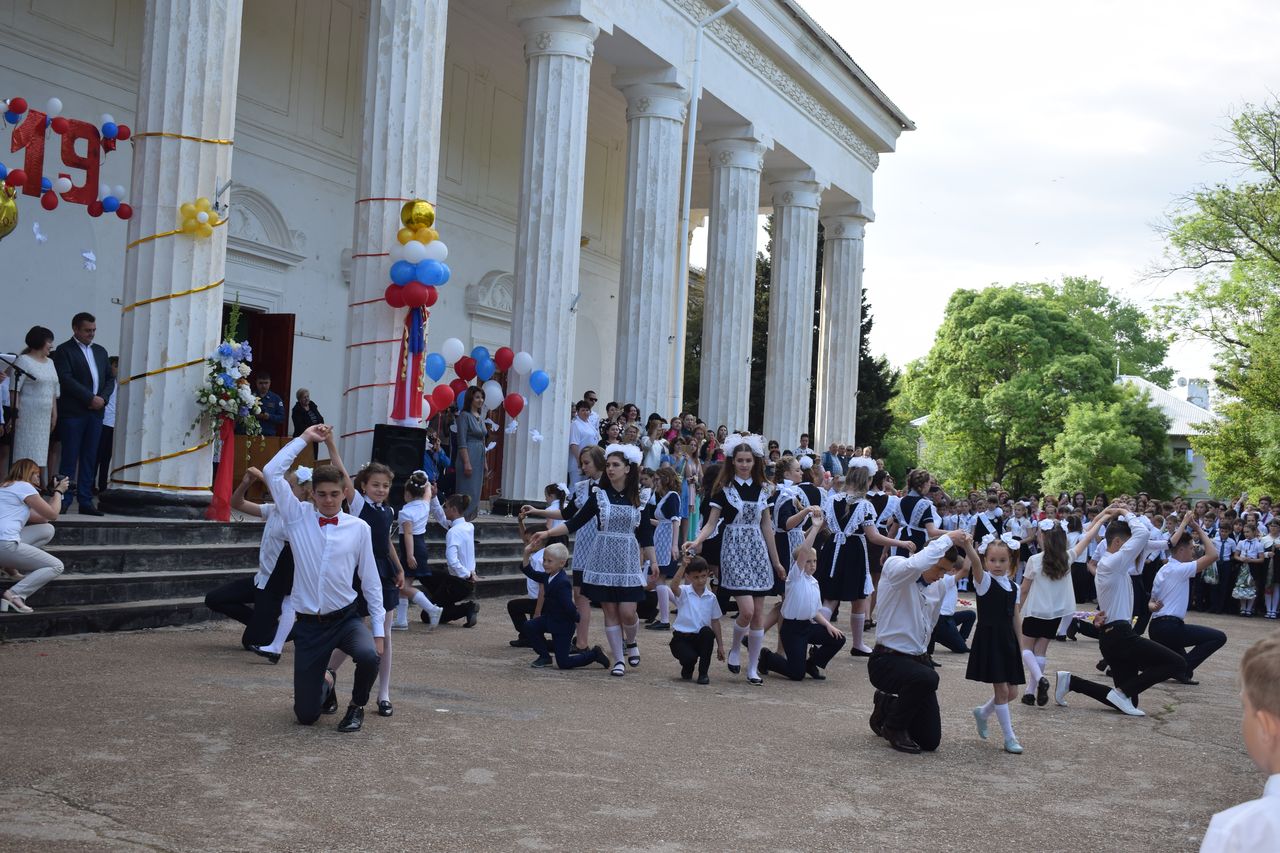 23 maya poslednij zvonka 01