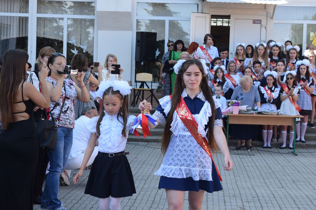 23 maya poslednij zvonka 01