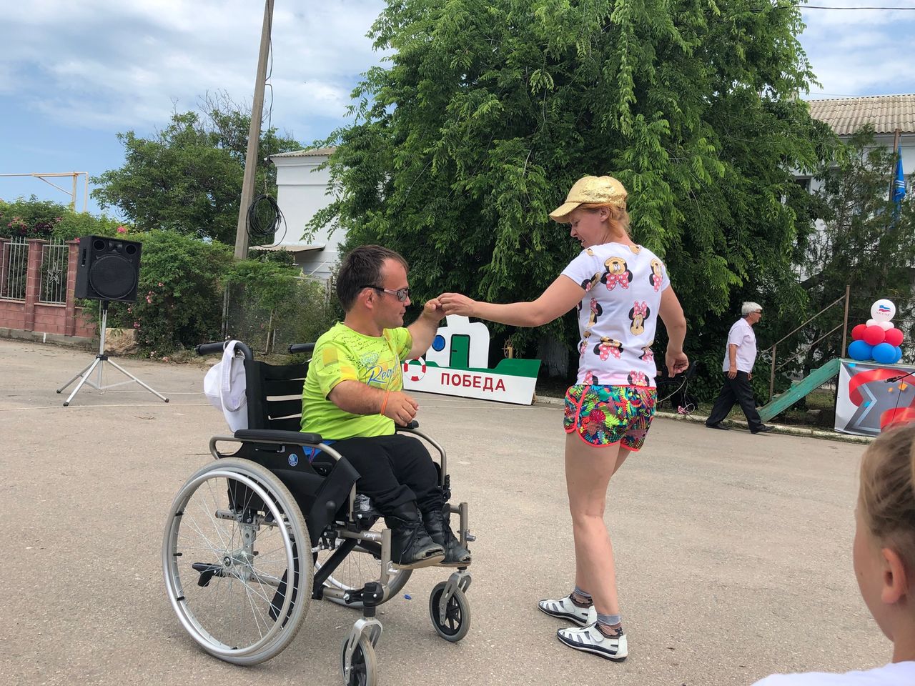 Prazdnichnyj koncert posvyashjonnyj Dnju Rossii 01