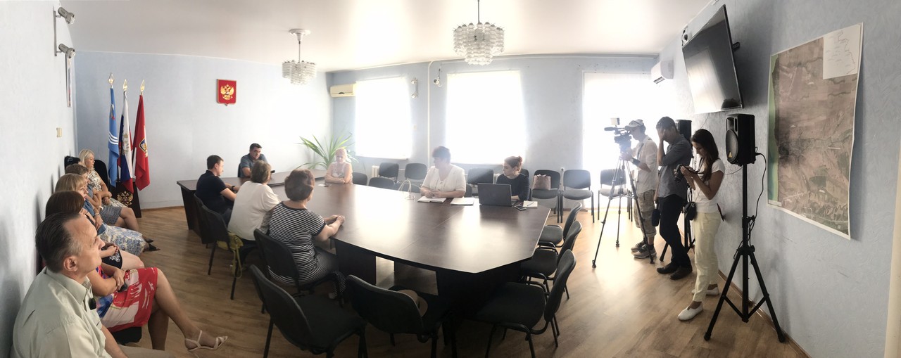 proshel priem specialistov kontakt centra zdravoohraneniy 01