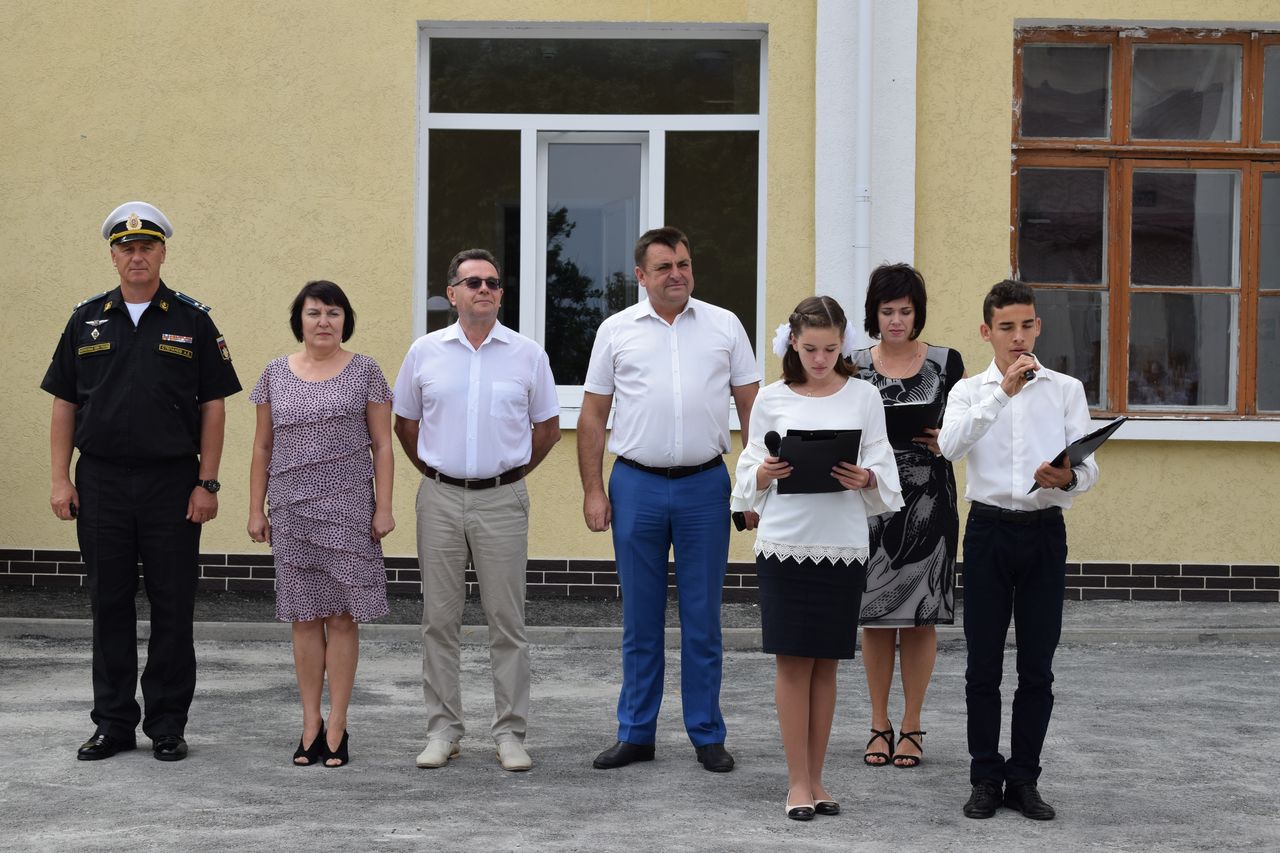 V shkole № 13 torzhestvenno otkryli sportivnyj zal 01