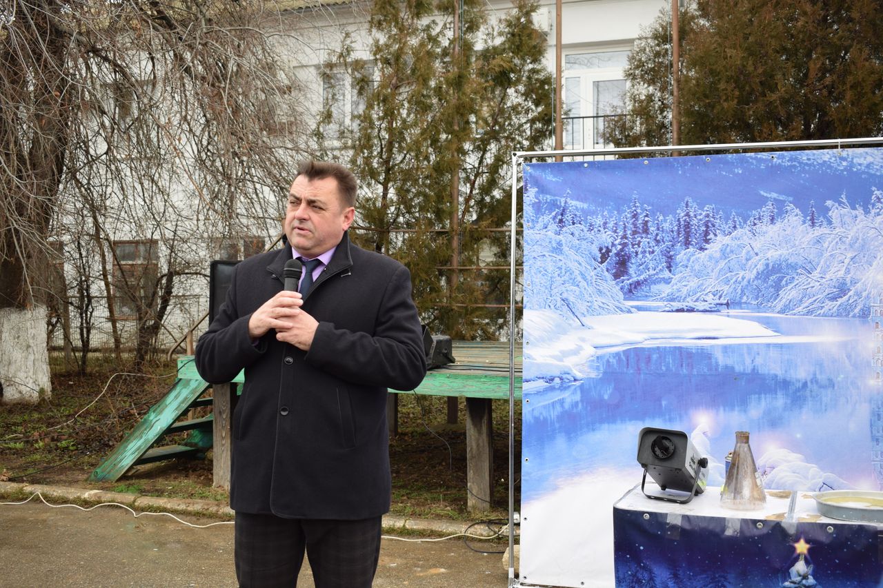 sostoyalos torzhetstvennoe meropriyatie posvyashennoe prazdnovaniju novogo 2020 goda 01