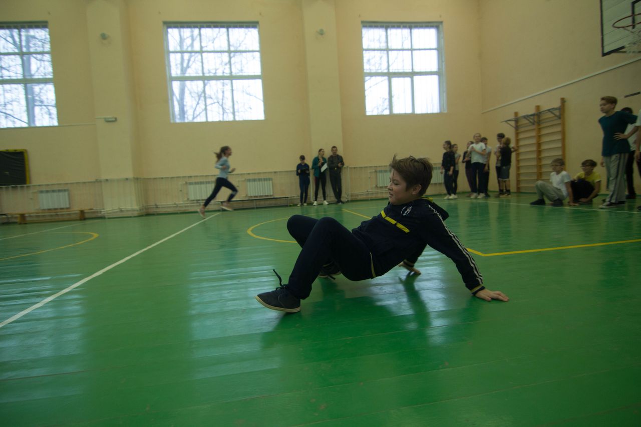 v sosh 46 proshli veselye starty 01