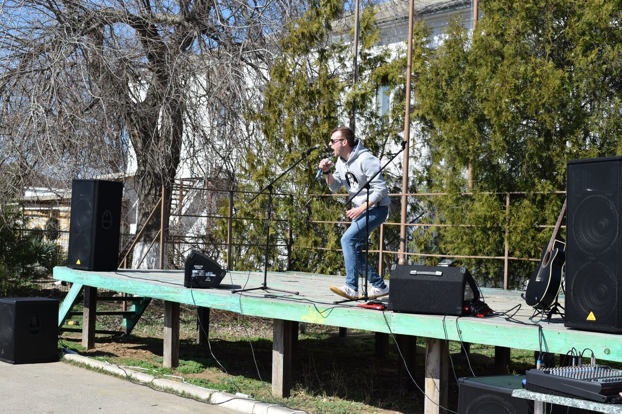 proshel prazdnichnyj koncert v chest mezhdunarodnogo zhenskogo dnya 8 marta 01