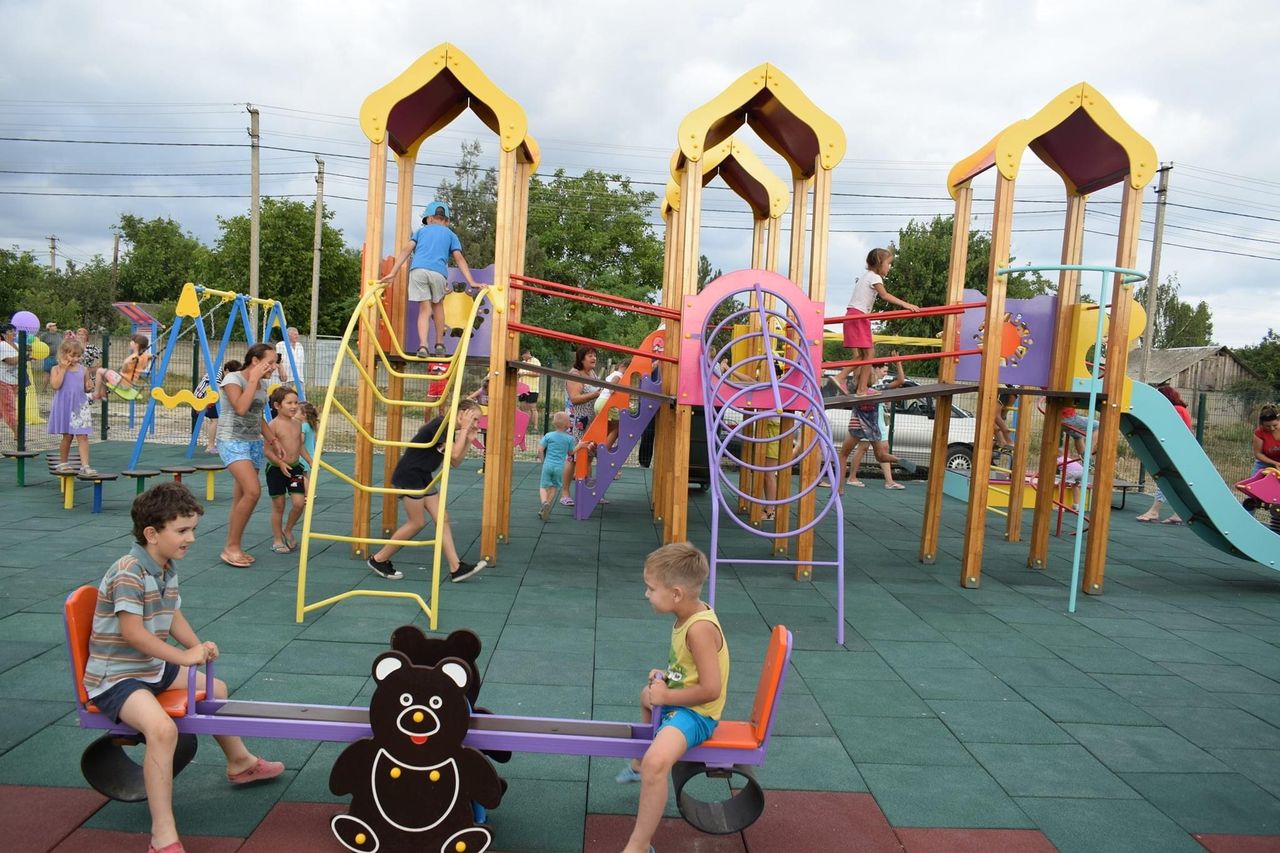 Otkrytie detskoj ploshadki v s.Orlovka 01