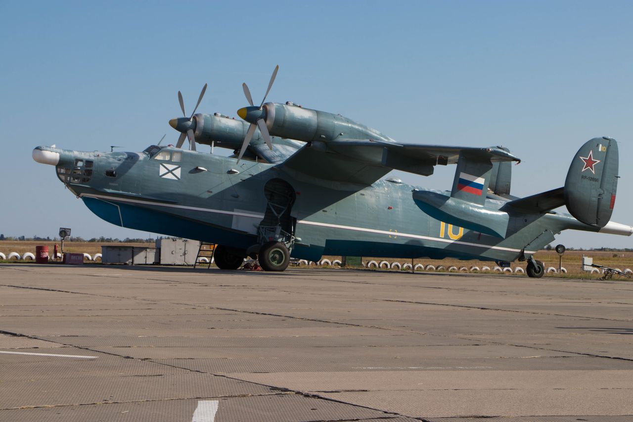 pozdravlenie glavy kachinskogo mo s dnem voenno vozdushnyh sil rossii 01