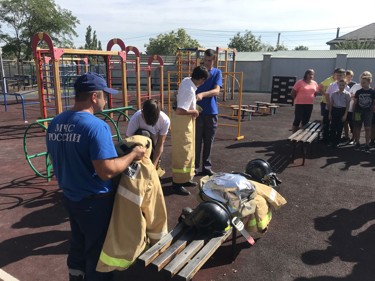 v shkolah kachinskogo mo proshli meropriyatiya po profilaktike terrorizma i jekstremizma. 01