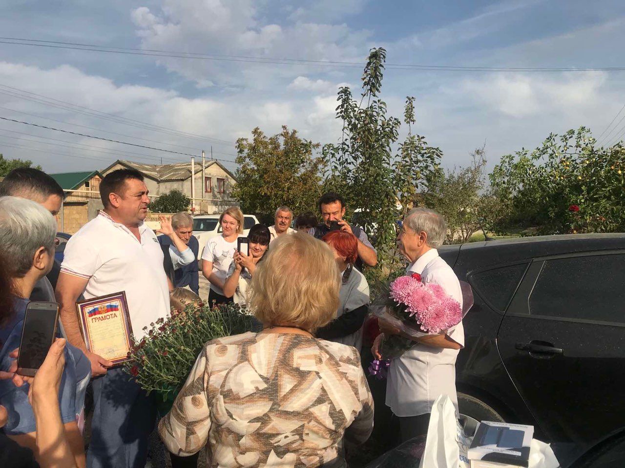 pozdravlenie glavy kachinskogo mo s 70 letnim jubileem! 01