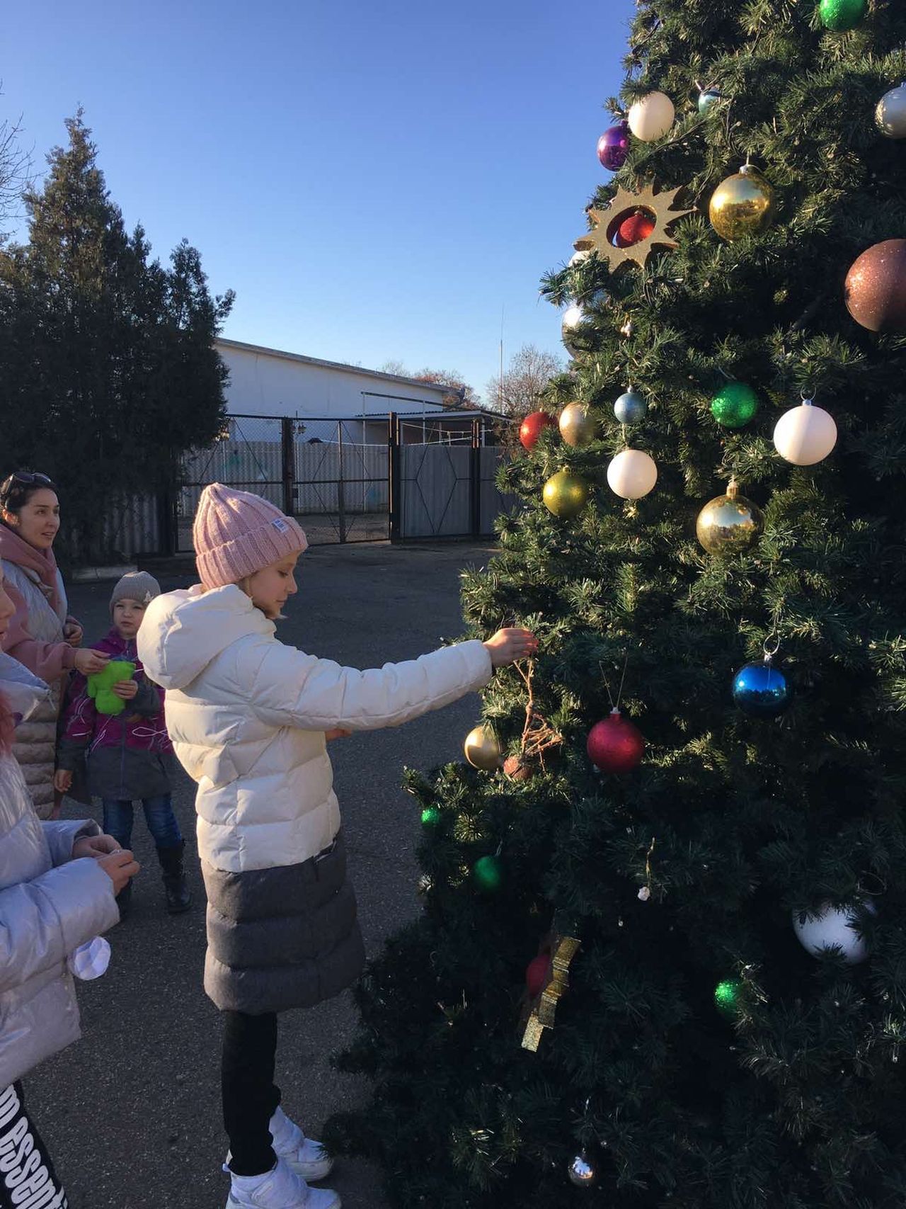proshel konkurs glavy luchshaya novogodnyaya elochnaya igrushka 2021 01