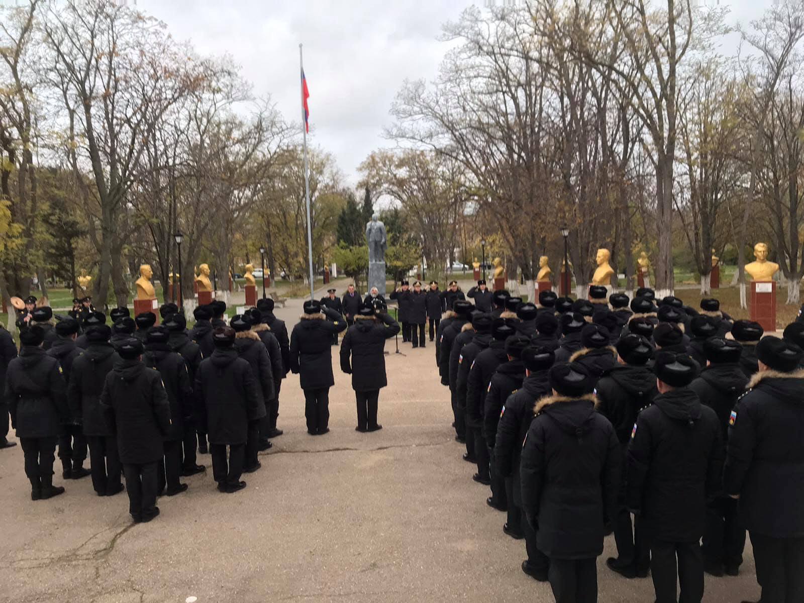 Sostoyalsya torzhestvennyj miting posvyashennyj zimnemu periodu obucheniya. 01