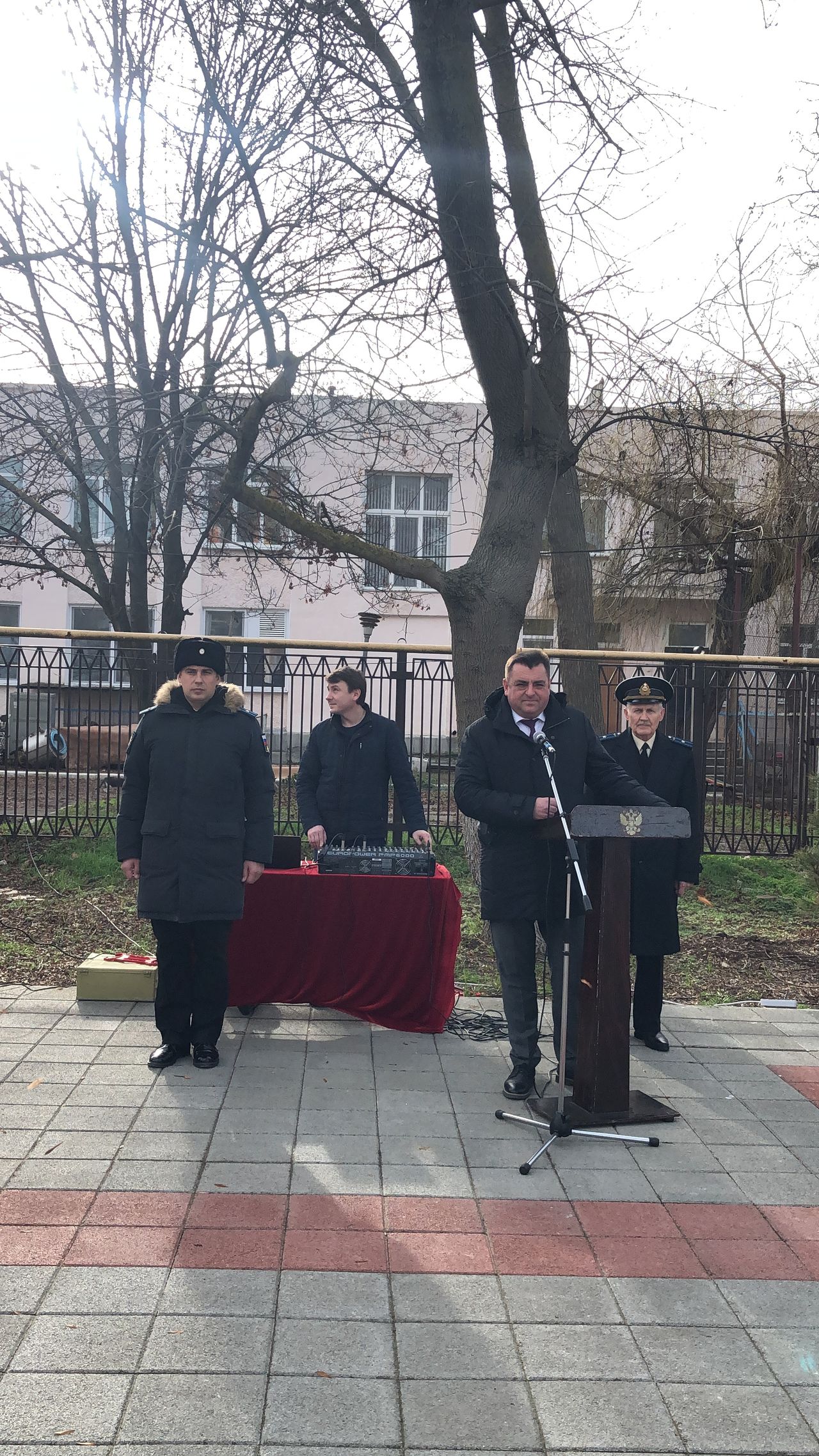 torzhestvennyj miting rekviem posvyashjonnyj pamyati dvazhdy geroya sovetskogo sojuza amet han sultana01