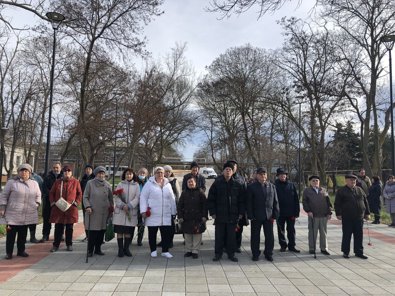 torzhestvennyj miting rekviem posvyashjonnyj pamyati dvazhdy geroya sovetskogo sojuza amet han sultana01