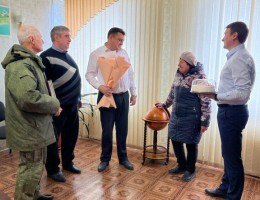 85-letnij-yubilej-otmechaet-zam-predsedatelya-soveta-veteranov-_p52407_260_200