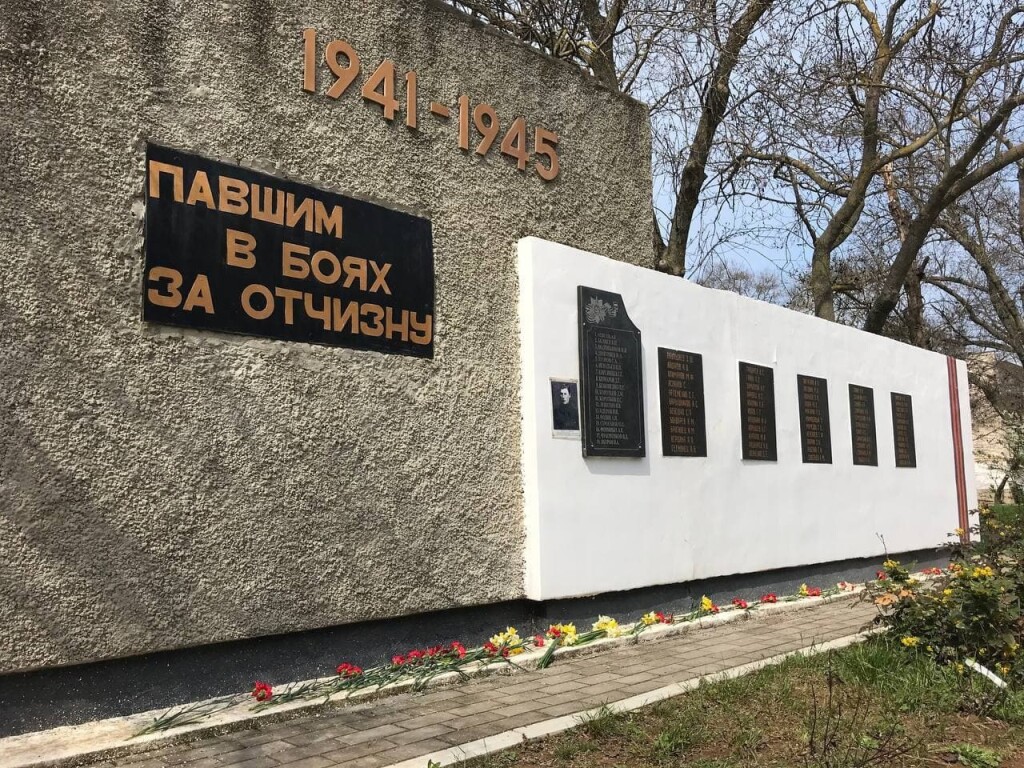 xB70oiSiAvg